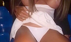 exhib d une mature salope a souhait