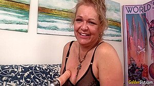 Modern Lust Is Automatic – Kelly Leigh