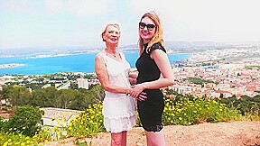 Eva and Lyna Jade, the meeting of generations… – Jacquie et Michel TV