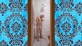 O Meu Banho Gostoso Com o Pau Duro 001