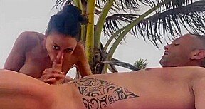 on failli se faire suprendre a la plage