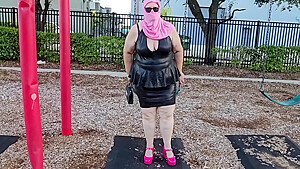 Stranger Found Me With My Legs Open In Car, And Fingered My Pussy Until I Piss Outdoor In Public