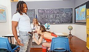 If you saw how big his bbc is you would suck it too ms King