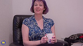 Horny British Housewife Tigger With Her Big Natural Breasts Loves To Play With Her Pussy – MatureNl