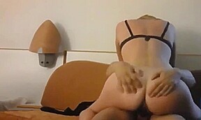 sa femme va jouir sur son lui