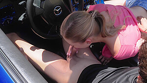 Stella Cardo In Girl Sucks Her Boyfriend In The Car