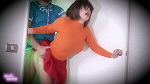Velma Cosplay Fucked Hard At Halloween – Sweetdarling
