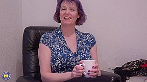 Horny British Housewife Tigger With Her Big Natural Breasts Loves To Play With Her Pussy – MatureNl