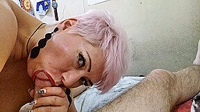 Pussy Close-up And Cock In The Throat Of A Mature Cougar .!. ))