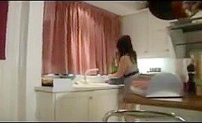 Sexy pin up milf pleases younger man