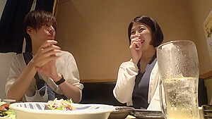 0010309_お漏らし 激ピス 接吻などが含まれている