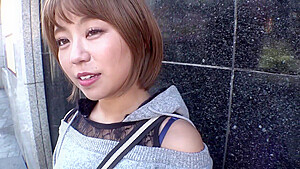 0010902_ベロチュー 背面騎乗位 低身長などが含まれている