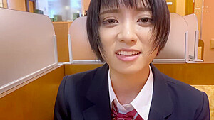 0011144_細身 女子高生 美人などが含まれている