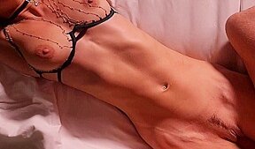 Slutty Dolly Dyson squirts on Johnny Sins big cock