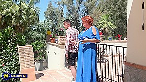 Big Breasted Mature Jo Jo From The Uk Fucking A Younger Guy At The Pool – MatureNl