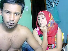 DesiPapa – Indian girls couples amateur sex videos