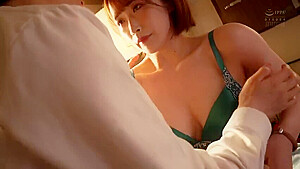 GOQ335-KCLHUVDCXW669684312