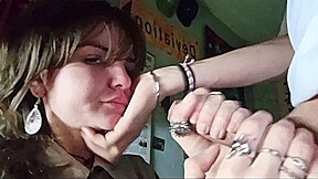 ma copine addict a la gorge profonde baveuse