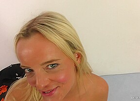 Petite Blonde Squirts