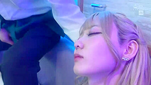 x3x685E5C6DD58D7D6D7A