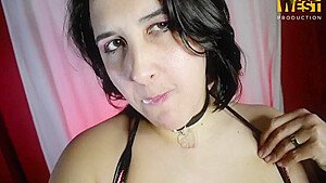 Bubblegum, Sexy Lonner Fuck And Chewgum,and Make Me Cum On Her Hand