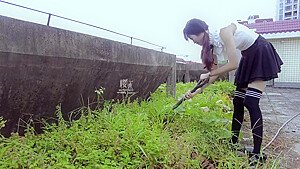 Chinese Girl Arrested For Drug