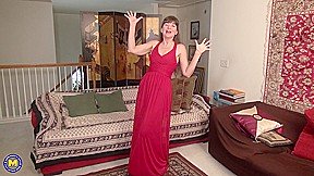 Milf Gina Has Slim Body, Saggy Boobs And Huge Nipples And Loves To Fuck Her Shaved Pussy – MatureNl