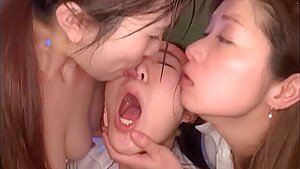 x1xFF66A875BDA12ADF3C