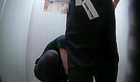 Fitting room 2(censored)