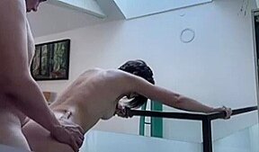 vas y baise ma chatte prend la bien