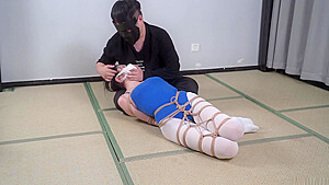 Chinese Beauty Bondage