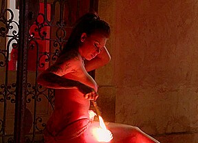 Flaming Hot Pussy: Sexy Pyromaniac Plays With Fire