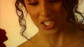 Ebony Bitch Fuck On Beach With White Stranger – FemdomSex