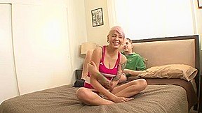 Emo Girl Wants Some Fresh Meat