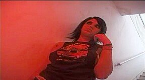 Emo teen 18+ Cumfort