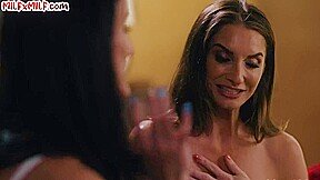 Firsttime lesbian taste with housewife