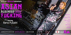 Japanese Business Lady Fucking In A Hotelroom