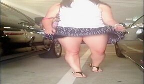 Exhibitionist wife shopping with no panties and flashing her pussy – 1