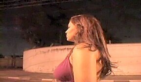 La chaudasse se fait bien baiser dans le bus