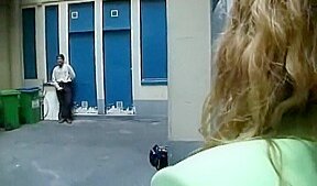 Mature exhibe et sodo