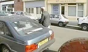 Rouquine bien chaude