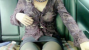 Backseat in sheer seamless pantyhose