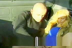 Exhib en bagnole a paris