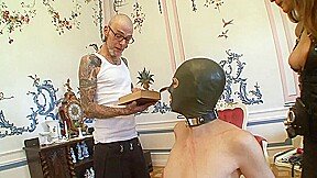 Fingering spanking by a slave woman