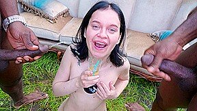 FiRST INTERRACIAL DVP & PEE! Skinny slut gets fountains of pee & double vaginal penetration from black cocks EKS229 – PissVids