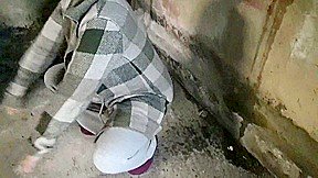 French Mature Street Prostitute Has Rough Sex in Abondoned Building