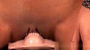 Indian pornstar Priya takes on the Sybian!