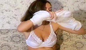 Hot chinamary flashing boobs on live webcam