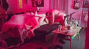 chacun prend son pied avec la femme de l autre