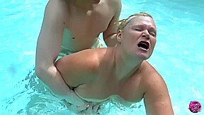 Granny Loves Fucking In The Water – Lacey Starr